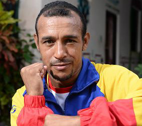 Reto explosivo para el “Traviesito” Arce.