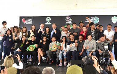 Atractivo Torneo De Box Juvenil en la Capital Mexicana: Cuevas
