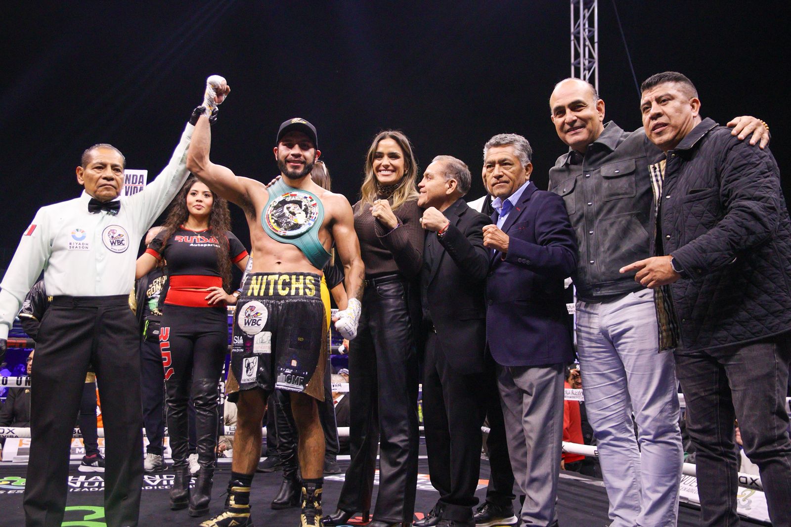 “NITCHS” NUEVO CAMPEÓN CONTINENTAL, VENCE AL “DRAGÓN” EN GRAN PELEA