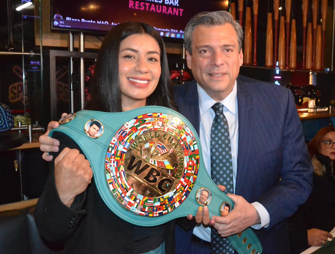 ‘BONITA’ SÁNCHEZ, LISTA PARA LA REVANCHA ORDENADA POR EL WBC POR TELEVISA