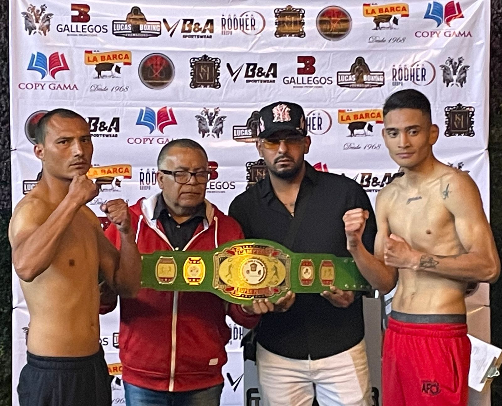 PAJARITO ESTRADA JR. Y ORLANDO CANDELAS, EN PESO Y LISTOS PARA DISPUTAR EL CAMPEONATO EDOMEX