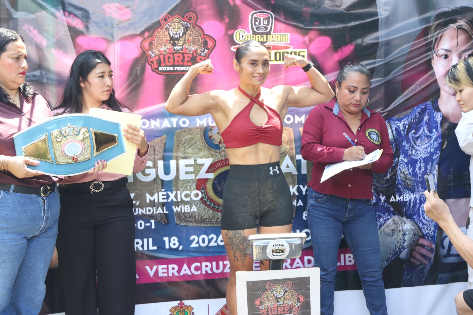 LA BÁSCULA NO PUDO: LEONA & SAMURAI LISTAS PARA EL COMBATE